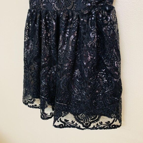 BB Dakota Tate Floral Lace Sequin Lace Fit & Flare - Picture 6 of 11